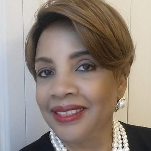 Meet your Posher, Caron